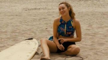 Le maillot de bain Roxy de Alicia Clark (Alycia Debnam-Carey) dans Fear The Walking Dead