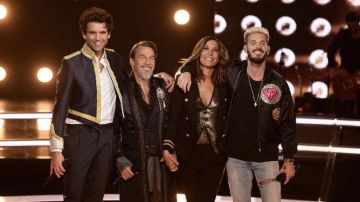 La veste bomber Saint Laurent de M Pokora dans The Voice : La plus belle voix du 15//04/2017