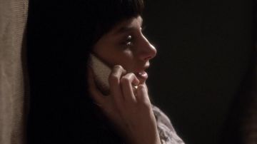 The hull Iphone of Layla Grant (Aubrey Peeples) in Nashville