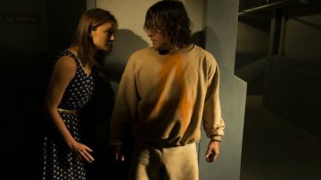 La robe de Sherry (Christine Evangelista) dans The Walking Dead saison 7