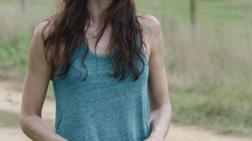 Le débardeur de Lori Grimes (Sarah Wayne Callies) dans The Walking Dead S02E04