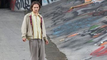 La veste beige de Nick (Franck Dillane) dans Fear The Walking Dead