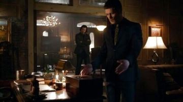 La camiseta Topman de Klaus Mikaelson (Joseph Morgan) dans The Originals S1E17