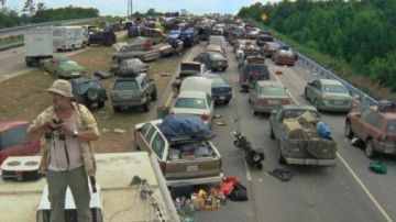 The twin of Dale Horvath (Jeffrey DeMunn) in The Walking Dead