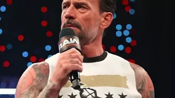 RAW 2026 CM Punk Best In The World Tank Top visto en WWE Raw