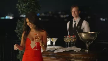Vestido Nookie Minx llevado por Natalie Noisom tal como se ve en Million Dollar Secret (S02E01)