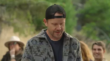 Chaqueta de forro polar Shay Liv Outdoor usada por Nick Pellecchia vista en Million Dollar Secret (S02E01)