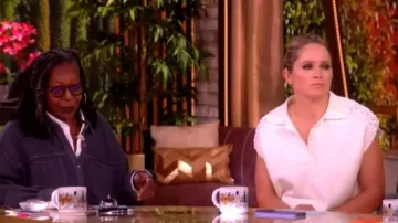 Esencial Antwerp Joline Adornado Jersey llevado por Sara Haines visto en The View el 28 de abril de 2026