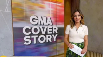 Falda Altuzarra Kalliope llevada por Rebecca Jarvis vista en Good Morning America el 27 de abril de 2026