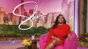 Sovere Recline Knit Dress worn by Sherri Shepherd as seen in Sherri on  September 25, 2025 | Spotern