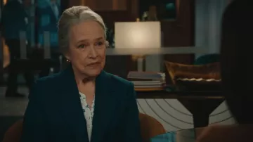 Ann Taylor The Greenwich Blazer worn by Madeline 'Matty' Matlock (Kathy Bates) as seen in Matlock (S02E14)