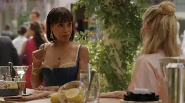 Pulsera de puño ancho entrelazado con cristal de Alexis Bittar Solanales llevada por Eleanor (Kerry Washington) como se ve en Imperfect Women (S01E04)