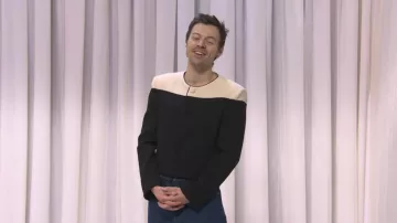 Valentino Garavani Two Tone Wool Jacket worn by Harry Styles as seen in Saturday Night Live (S51E15)