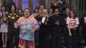 NBC Store SNL UK Live From London Ringer Tee worn by Tina Fey as seen in Saturday Night Live (S51E16)