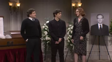 Isabel Marant Etoile Danalia vestido por Ashley Padilla visto en Saturday Night Live (S51E17)