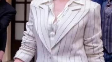 Pinstripe Blazer worn by (Anne Hathaway) in The Devil Wears Prada