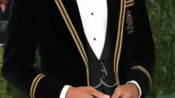 Blazer worn by Jaafar Jackson in Jafaar Jackson on Playing Michael and His First Met | Vogue