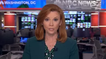 Ann Taylor The Cutaway Blazer worn by Kelly Odonnell as seen in Today on April 29, 2026