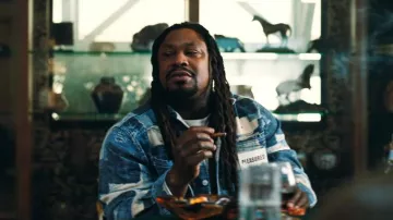 Chaqueta de trabajo Boro de Pleasures llevada por G (Marshawn Lynch) tal como se ve en Euphoria (S03E04)