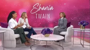 Reiss Orla Wide Leg Pleated Cargo Trousers worn by Sheinelle Jones as seen in Today with Jenna & Sheinelle on May 1, 2026