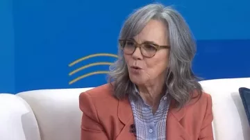 Giorgio Armani Single-breasted Blazer worn by Sally Field as seen in Today with Jenna & Sheinelle on May 5, 2026