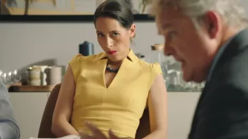 Karen Millen Tailored Pencil Dress worn by Gabriela De La Rosa (Jimena Larraguivel) as seen in Twenty Twenty Six (S01E01)