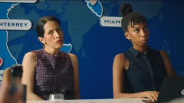 Maje Purple Tweed Sleeveless Fringed Top worn by Gabriela De La Rosa (Jimena Larraguivel) as seen in Twenty Twenty Six (S01E02)