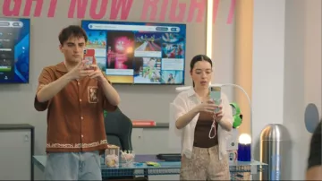 Jack & Jones Wide Fit Resort Collar Shirt worn by Nick Castellano (Paulo Costanzo) as seen in Twenty Twenty Six (S01E05)