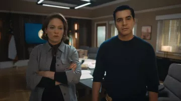 Banana Republic The Everyday Flannel Shirt worn by Angie Polaski (Erika Christensen) as seen in Will Trent (S04E16)