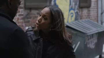 American Eagle AE Cropped Faux Leather Bomber Jacket worn by Juju Mills (Natalie Paul) as seen in Law & Order (S25E13)