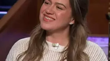 The Kelly Clarkson Show Kelly Clarkson Crewneck Sweater worn by Kelly Clarkson as seen in The Kelly Clarkson Show