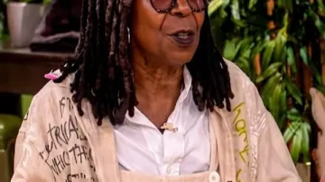 La camiseta de novio de The View 2026 de Whoopi Goldberg Homie