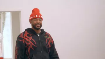 Melrosehigh Crown of Cairo worn by Chris Seeley as seen in Love Island: Beyond the Villa (S02E02)