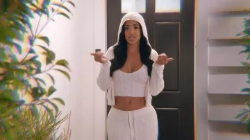 Skims Snow Bunny Straight Leg Pants worn by Andreina Santos as seen in Love Island: Beyond the Villa (S02E02)