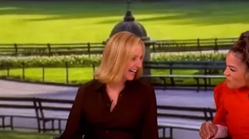 Ralph Lauren Self-Tie Twill Shirtdress worn by Lisa Kudrow as seen in The View on  May 7, 2026