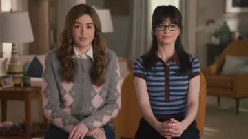 Reformation Clara Cashmere & Wool Crew Cardigan worn by Jane Wickline as seen in Saturday Night Live (S51E18)