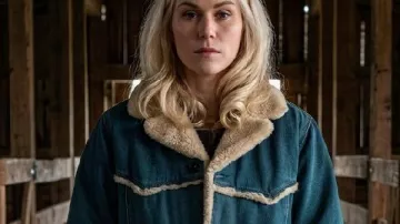 Marshals Ellyn Jameson Sherpa Trim Denim Jacket as seen in Marshals (S01E04)