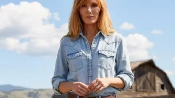 Dutton Ranch Kelly Reilly Denim Western Jacket worn by Beth Dutton (Kelly Reilly) as seen in Dutton Ranch (S01)
