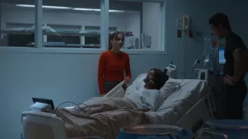 Skims Long Sleeve T Shirt worn by May (Corinne Massiah) as seen in 9-1-1 (S09E18)