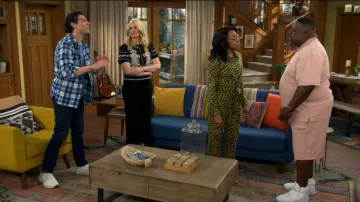 Sergio Tacchini Suveniri Short worn by Calvin Butler (Cedric the Entertainer) as seen in The Neighborhood (S08E19)
