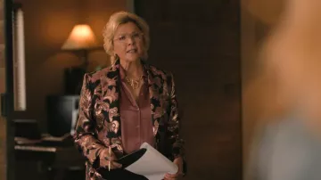 Etro Floral Jacquard Blazer worn by Beulah Jackson (Annette Bening) as seen in Dutton Ranch (S01E01)