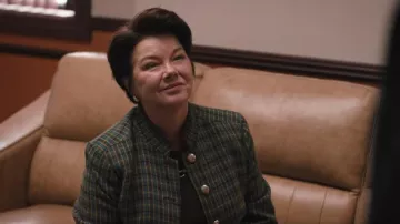 Talbots Shetland Officer Jacket Apple Plaid worn by Senator Connor as seen in Marshals (S01E11)