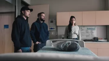 Out From Under Day To Day Fleece Cropped Pullover worn by Andrea Cruz (Ash Santos) as seen in Marshals (S01E11)