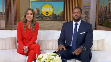 Blazer crepé Generation Love Emilio llevado por Rhiannon Ally tal como se ve en Good Morning America el 19 de mayo de 2026