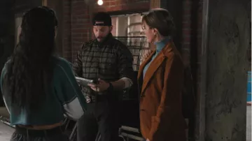 Reiss Cass Genuine Suede Blazer worn by Belle Skinner (Arielle Kebbel) as seen in Marshals (S01E12)