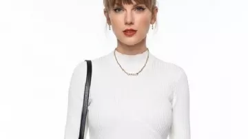 Taylor Swift NYC 2026 White Pleated Knit Mini Dress in Taylor Swift and Travis Kelce out on a date in NYC again...