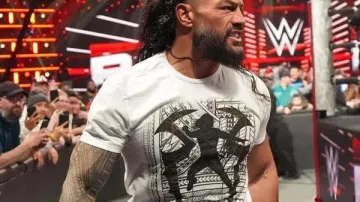 Roman Reina el lunes por la noche RAW 2026 Camiseta de Roman Reina en WWE Raw