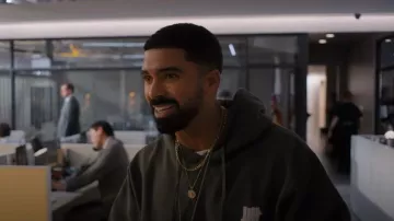 Undefeated Classic Icon Pullover Hood worn by Isaiah Stiles (Matthew Law) as seen in Nemesis (S01E03)