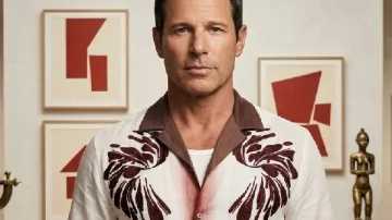 Perfect Match S04 Nick Lachey Shirt worn by Nick Lachey as seen in Perfect Match