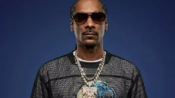 Camiseta de Snoop Dogg Tailgate Beachclub en FIESTA DE INAUGURACIÓN DEL TAILGATE BEACH CLUB CON SNOOP DOGG | 16 DE MAYO
